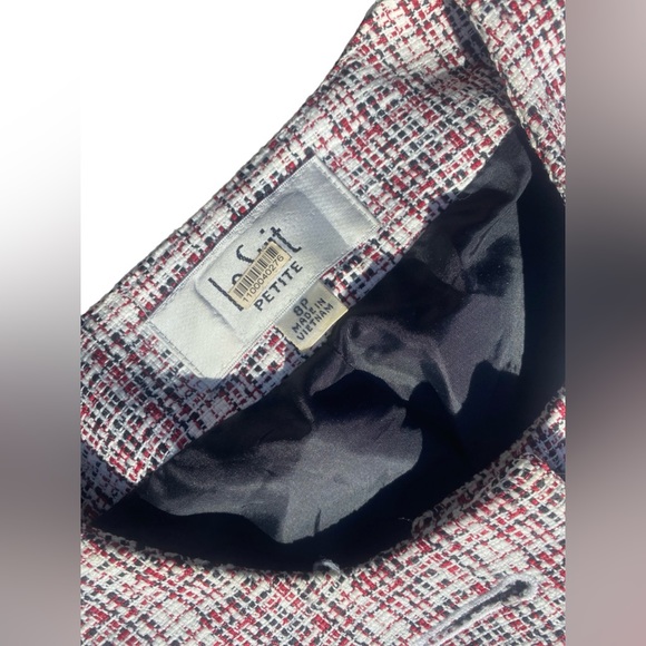 Le Suit Petite Shoulder Padded Suit Coat • 8P - Picture 2 of 5